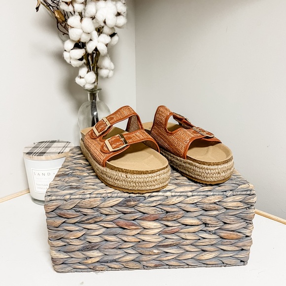 Brown Raffia Woven Two Strap Platform Espadrille Platform Sandals Size 8.5 - Picture 1 of 7